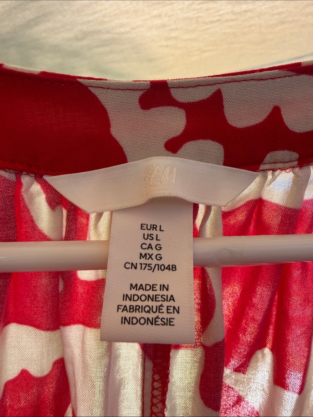 H&M Red and Cream Floral Maxi Dress - Picture 3 of 6